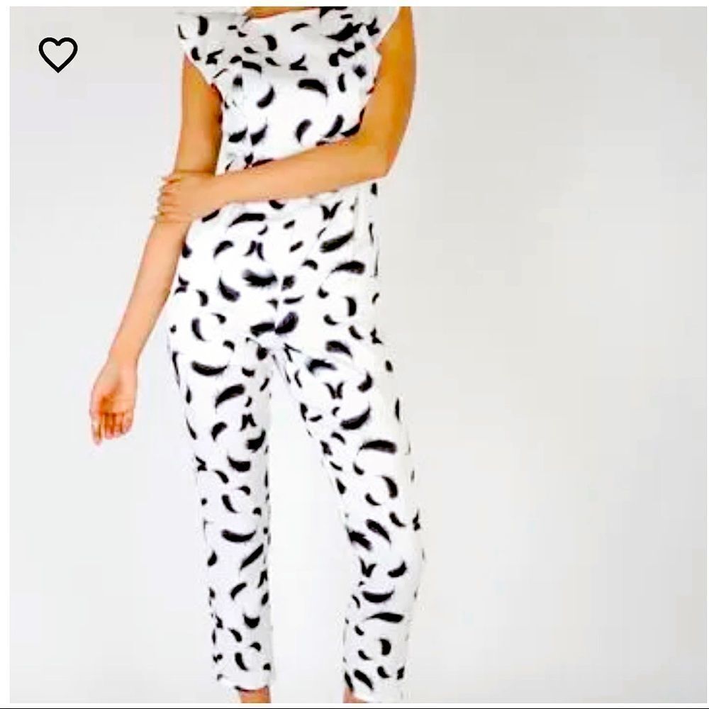 Cute Feather Patterned Jumpsuit